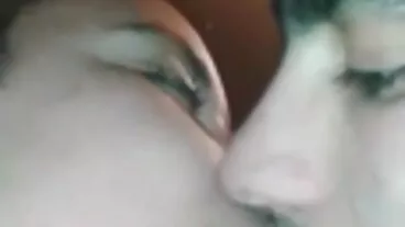 Lesbica lau xanh xex mẹ đồng tính nữ