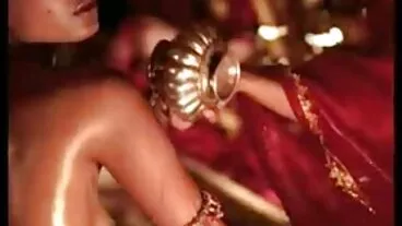 Tôi muốn nhìn phim xex online thấy vợ tôi được cưỡi bởi một con bò